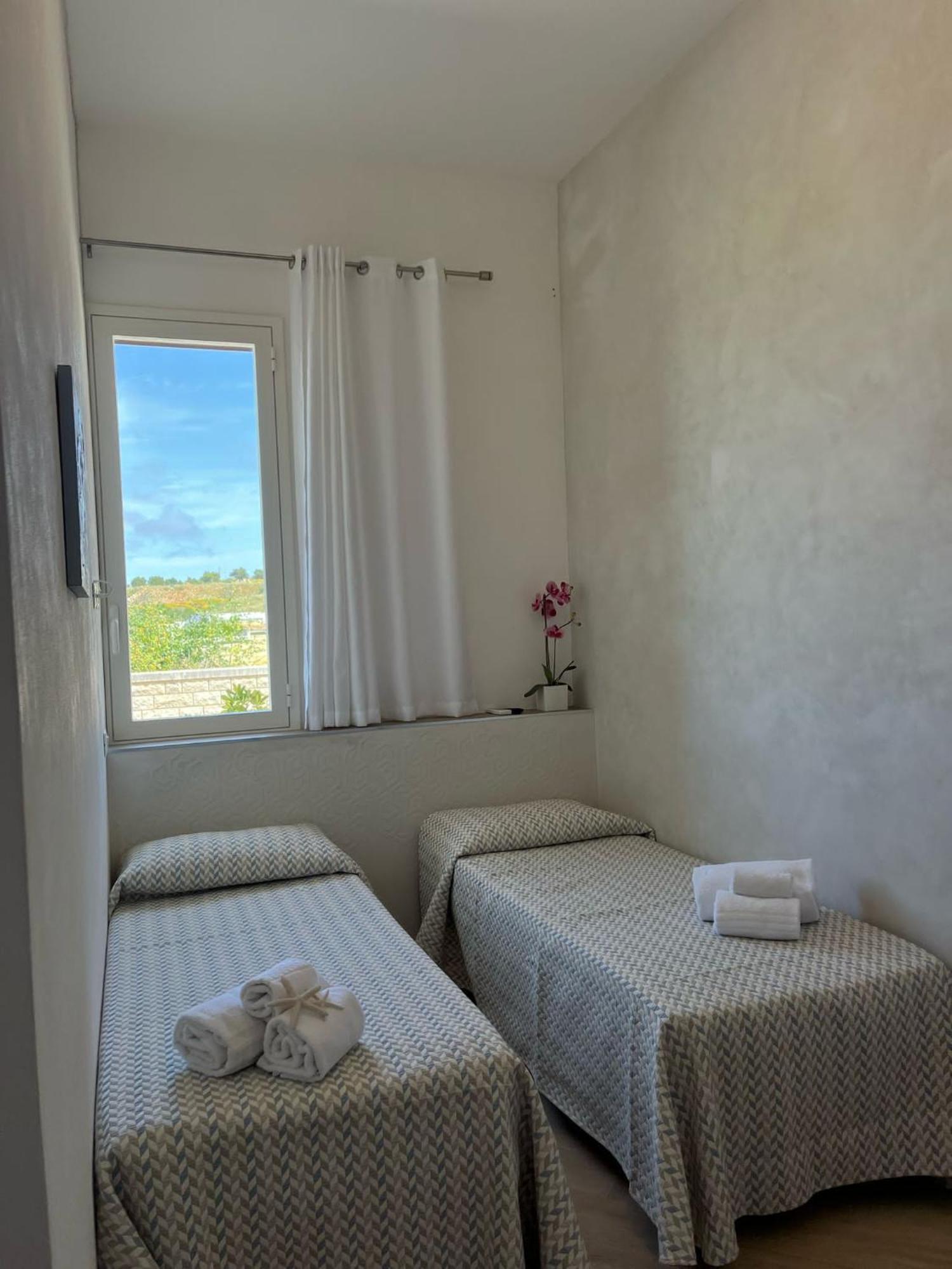 Cofanomare Bed and Breakfast Custonaci Rum bild